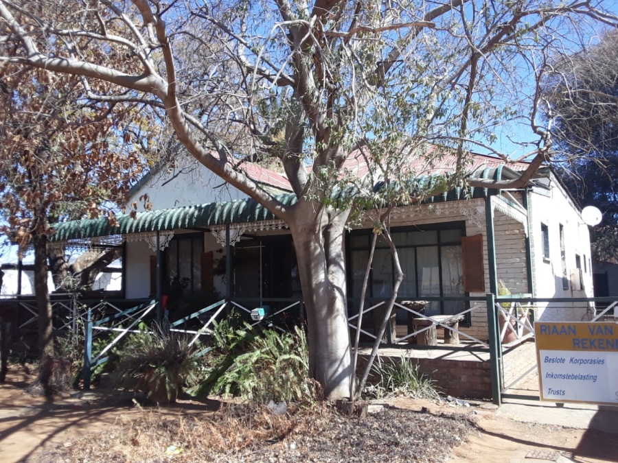  Bedroom Property for Sale in Bloemhof North West